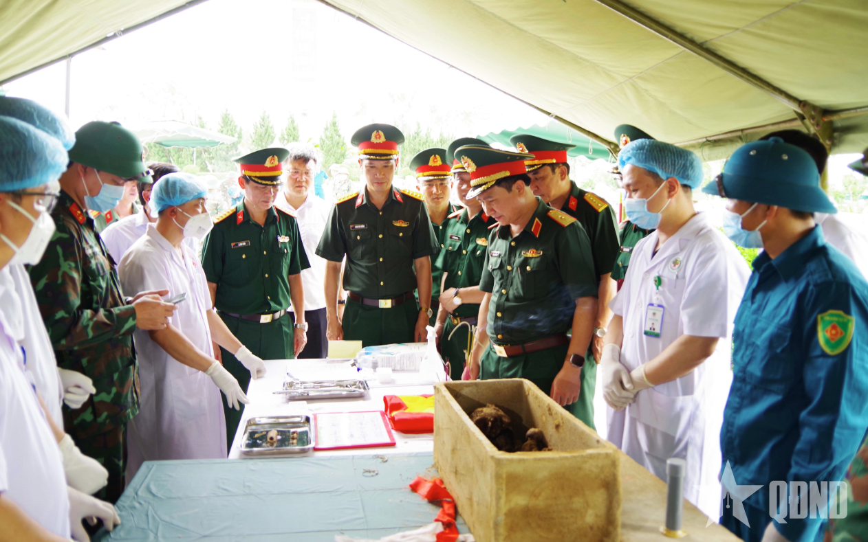 Còn dấu tích đồng đội, còn tìm kiếm
